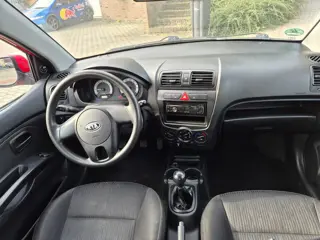 Foto 13 van Kia Picanto 1.0 Seven