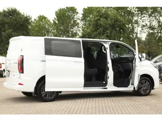 Foto 15 van Ford E-Transit Custom 320 L2H1 Limited DC | 71 kWh | 160kW/218pk | Driver Assist | Pro Power | Adap.