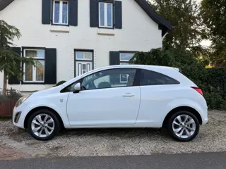 Foto 14 van Opel Corsa 1.2 EcoFlex Selection|Stoel-Stuurverwarming|Clima|Cruise|