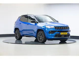 Jeep Compass 4xe 240 Plug-in Hybrid Electric S | Panorama-dak | Stoel & stuur verwarming |