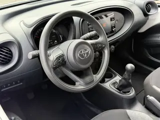Foto 18 van Toyota Aygo X 1.0 VVT-i MT | Nieuw Binnen! | Airco | Cruise | Lane Assist