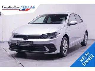 Volkswagen Polo 1.0 TSI Life Navi Stoelverwarming Apple Carplay PDC v+a