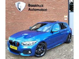 Foto 12 van BMW 1-serie 118i M-Sport, Schuifdak, HiFi (NL-auto NAP)