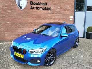 Foto 17 van BMW 1-serie 118i M-Sport, Schuifdak, HiFi (NL-auto NAP)
