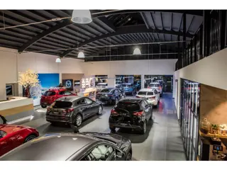 Foto 7 van Mazda CX-60 e-SkyActiv 327 PHEV automaat Exclusive-Line met Convenience & Sound Pack *Dealeronderhou