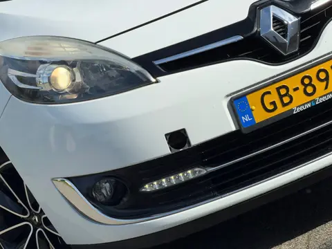 Renault Grand Scénic 1.2 TCe Bose - Blanc Glacier - Panorama/schuifdak - 7 pers - Trekhaak