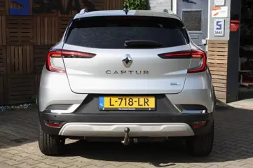Foto 17 van RENAULT CAPTUR 1.6 E-Tech Plug-In Hybrid 160 Intens / NAP / Trekhaak / Automaat / Vol Opties