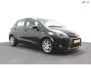 Toyota Yaris 1.5 Full Hybrid Aspiration | Climate control | Goed onderhouden | Achteruit rij camera