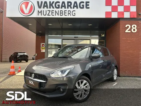 Suzuki Swift 1.2 Style Smart Hybrid // DODEHOEK // ADAPT. CRUISE // CAMERA+SENSOREN // STOELVERWARMI