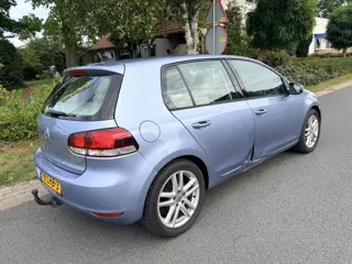 Foto 12 van Volkswagen Golf 1.2 TSI 105PK Highline•Leder•Navi