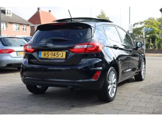 Foto 19 van Ford Fiesta 1.0 ECOBOOST TITANIUM | PANO | CAMERA