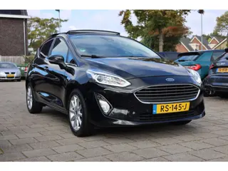 Foto 17 van Ford Fiesta 1.0 ECOBOOST TITANIUM | PANO | CAMERA