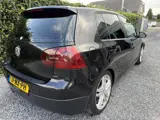 Foto 30 van Volkswagen Golf 2.0 FSI Sportline | Leer | Schuifdak | Navi | Autom. Airco | Cruise Control | LMV |