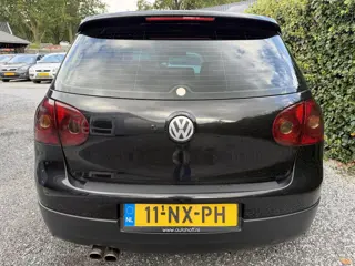 Foto 14 van Volkswagen Golf 2.0 FSI Sportline | Leer | Schuifdak | Navi | Autom. Airco | Cruise Control | LMV |