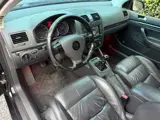 Foto 23 van Volkswagen Golf 2.0 FSI Sportline | Leer | Schuifdak | Navi | Autom. Airco | Cruise Control | LMV |