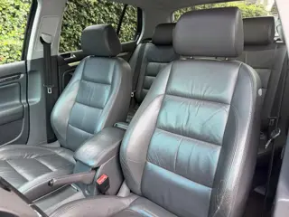 Foto 12 van Volkswagen Golf 2.0 FSI Sportline | Leer | Schuifdak | Navi | Autom. Airco | Cruise Control | LMV |