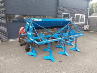 Lemken Smaragd  met DKA 300/29 Zaaimachine