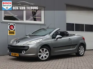 Foto 15 van Peugeot 207 CC 1.6 VTi (bj 2008)