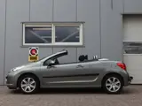 Foto 21 van Peugeot 207 CC 1.6 VTi (bj 2008)