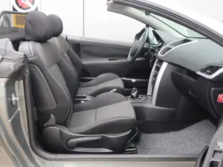 Foto 18 van Peugeot 207 CC 1.6 VTi (bj 2008)