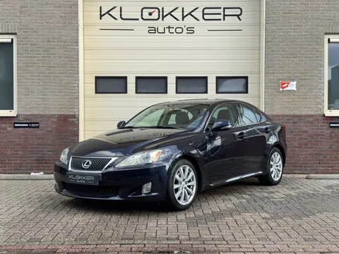 Lexus IS 250 Business Dealer onderh.|1e eigenaar|Camera|Trekhaak|Parkeersensoren