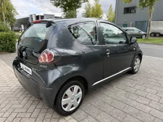 Foto 17 van Toyota Aygo 1.0-12V Access| Airco| APK 2027