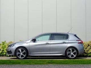 Foto 18 van Peugeot 308 1.2 PureTech GT-line | Perfect onderhoud! | D-Riem v.v |