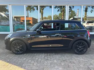 Foto 14 van MINI 3-deurs 1.5 Cooper Business | Bluetooth | Navi | Cruise | Airco