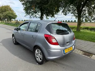 Foto 19 van Opel Corsa 1.2-16V '111' Edition AIRCO/CRUISE/APK 07-2027
