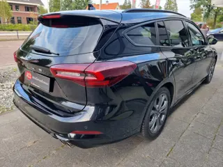 Foto 13 van Ford FOCUS Wagon 1.0 Hybrid ST Line X | Automaat | Leder | 2024 | Winterpack | Zeer nette staat!