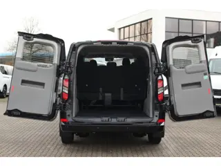 Foto 13 van Ford Transit Custom 2.5 PHEV 233pk L2H1 Kombi Limited | 8-Persoons | Incl. BPM | Stuur + Stoelverwar