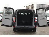 Foto 23 van Ford Transit Custom 2.5 PHEV 233pk L2H1 Kombi Limited | 8-Persoons | Incl. BPM | Stuur + Stoelverwar