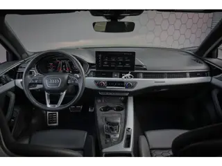 Foto 11 van Audi A4 Avant 2.9 TFSI RS 4 quattro BTW | KERAMISCH | MASSAGE | PANORAMADAK | ADAPTIVE | STOELVERWAR