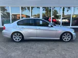 Foto 28 van BMW 3 Serie 318i Corporate Lease | M Pakket | Parkeersensoren | Bluetooth | Navi