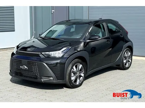 Toyota Aygo X Hybrid 115 pulse 17" STOELVERWARMING CARPLAY NIEUWE AUTO! NOG SLECHTS 2X UIT VOORRAAD 