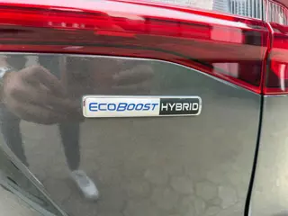 Foto 19 van Ford Focus Wagon 1.0EcoBoost Hybrid Titanium TREKHAAK CAMERA
