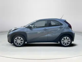 Foto 18 van Toyota Aygo X 1.0 VVT-i MT Play