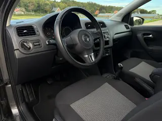 Foto 18 van Volkswagen Polo 1.2-12V | 2e Eigenaar | Airco | 16" Velgen | AUX | Elektrisch pakket | Dealer Onderh