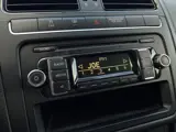 Foto 27 van Volkswagen Polo 1.2-12V | 2e Eigenaar | Airco | 16" Velgen | AUX | Elektrisch pakket | Dealer Onderh