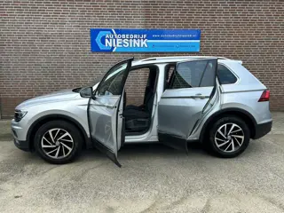 Foto 14 van Volkswagen Tiguan 1.5 TSI Join Blindspot/Trekhaak/Headup/ACC
