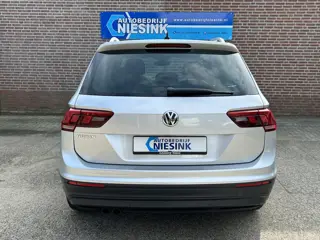 Foto 18 van Volkswagen Tiguan 1.5 TSI Join Blindspot/Trekhaak/Headup/ACC