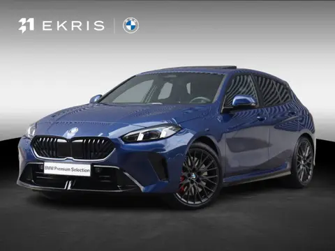 BMW 1-serie 5-deurs 120 | M Sportpakket Pro | Panodak | Individual Lak | Elektr. Stoelen | Harman Ka