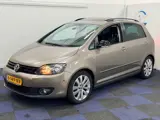 Foto 28 van Volkswagen Golf Plus 1.2 TSI Highline / STOELVERWARMING / AUTOMAAT / SCHUIFKANTELDAK