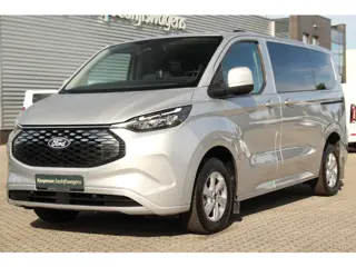 Foto 11 van Ford E-Transit Custom 320 L1H1 Kombi Limited | 9 persoons | 71kWh | 100kW/136pk | Trekgewicht 2300kg