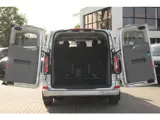 Foto 23 van Ford E-Transit Custom 320 L1H1 Kombi Limited | 9 persoons | 71kWh | 100kW/136pk | Trekgewicht 2300kg