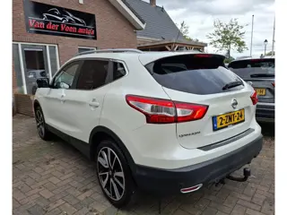 Foto 19 van Nissan Qashqai 1.2 Connect Edition. Leder, stoelverw, pano, 360 camera, cruise, navigatie, trekhaak,