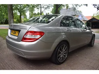 Foto 12 van Mercedes-Benz C-klasse 180 K BlueEFFICIENCY Business Class