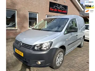 Volkswagen Caddy 1.6 TDI Baseline. Schuifdeur met ruit, achterdeuren met ruit. Airco, cruise, blueto