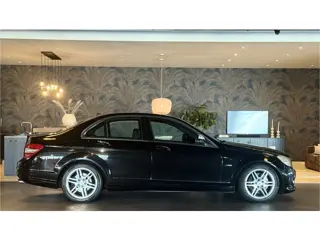 Foto 16 van Mercedes-Benz C-Klasse 280 Avantgarde AMG I Automaat I NL Auto