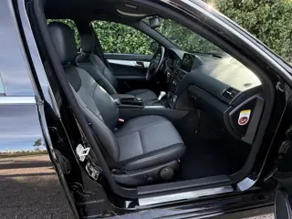 Foto 12 van Mercedes-Benz C-Klasse 280 Avantgarde AMG I Automaat I NL Auto